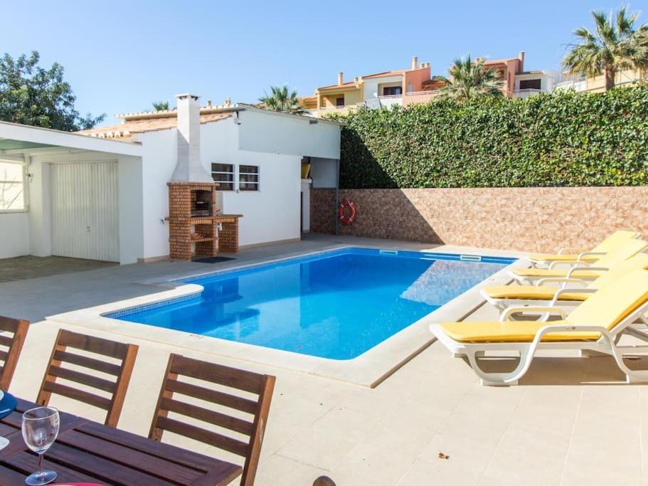 Villa Dogueno- Privat Pool & Privacy & Albufeira Center Exteriör bild